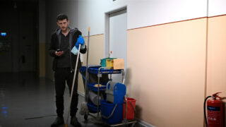 Jenseits der Spree Im Land der toten Träume TV Fernsehen ZDF Streamen online Mediathek Video on Demand DVD kaufen