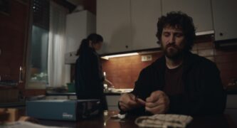 Kämpferin im Untergrund She Walks in Darkness Un fantasma en la batalla Netflix Streamen online Video on Demand