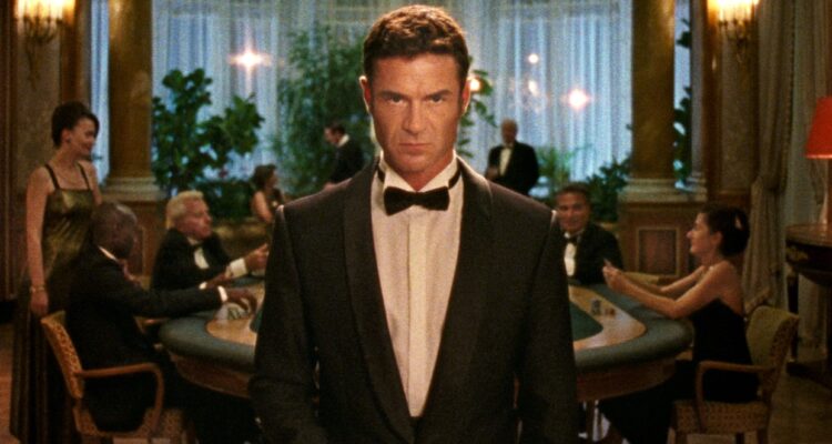 Reflection in a Dead Diamond Reflet dans un diamant mort