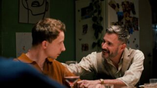 naked Tv Fernsehen Das Erste ARD Streamen online Mediathek Video on Demand DVD kaufen