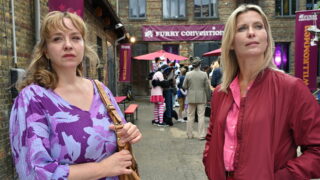 Nächste Ausfahrt Glück Hinter der Maske Tv Fernsehen ZDF Streamen online Mediathek Video on Demand DVD kaufen Herzkino