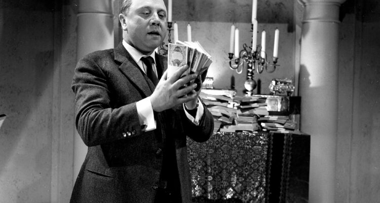 Die Gruft mit dem Rätselschloss