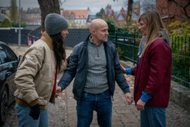 Jenseits der Spree Eine muss sterben TV Fernsehen ZDF Streamen online Mediathek Video on Demand DVD kaufen