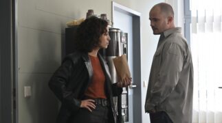 Schattenmord: Unter Feinden TV Fernsehen Das Erste ARD Streamen online Mediathek Video on Demand DVD kaufen