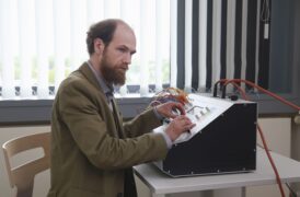 Tatort: Murot und der Elefant im Raum TV Fernsehen Das Erste ARD Streamen online Mediathek Video on Demand DVD kaufen