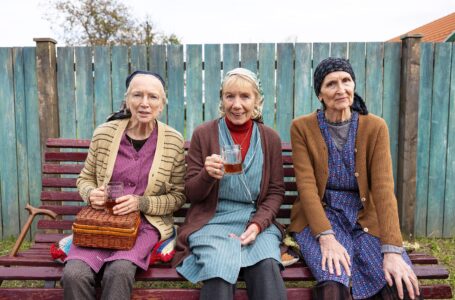 Dorfkrimi: Die Uhudler Verschwörung Ein Stinatz Krimi Tv Fernsehen arte Streamen online Mediathek Video on Demand DVD kaufen