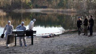 Dünentod - Ein Nordsee-Krimi Blutiges Moor Tv Fernsehen RTL Streamen online Mediathek Video on Demand DVD kaufen