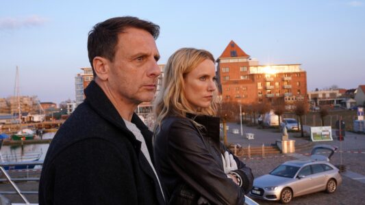 Dünentod - Ein Nordsee-Krimi Die große Freiheit TV Fernsehen RTL Streamen online Mediathek Video on Demand DVD kaufen