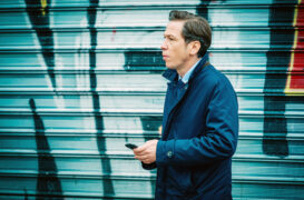 Falsche Versprechen Les promesses TV Fernsehen arte Streamen online Mediathek Video on Demand DVD kaufen