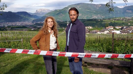 Der Bozen-Krimi: Rebenblut TV Fernsehen Das Erste ARD Streamen online Mediathek Video on Demand DVD kaufen