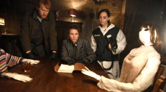 Der Salzburg-Krimi: Am seidenen Faden Meiberger: Der Marionettenmörder Tv Fernsehen Das Erste ARD Streamen online Mediathek Video on Demand DVD kaufen