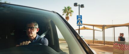 Louis Theroux Inside the Manosphere Netflix Streamen online Video on Demand