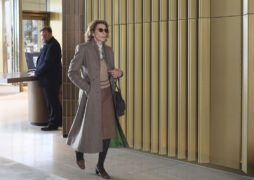 Makellos – Eine kurze Welle des Glücks TV Fernsehen Das Erste ARD Streamen online Mediathek Video on Demand DVD kaufen