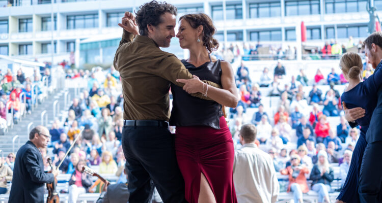 Nord Nord Mord - Sievers und der letzte Tango TV Fernsehen ZDF Streamen online Mediathek Video on Demand DVD kaufen