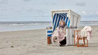 Fast perfekte Frauen Tv Fernsehen ZDF Streamen online Mediathek Video on Demand DVD kaufen