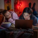Roommates Netflix Streamen online Video on Demand