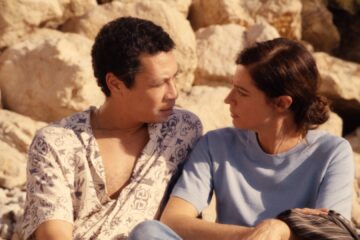 La Mer au loin Zwischen uns das Meer