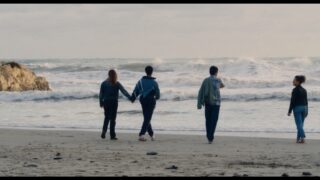 La Mer au loin Zwischen uns das Meer