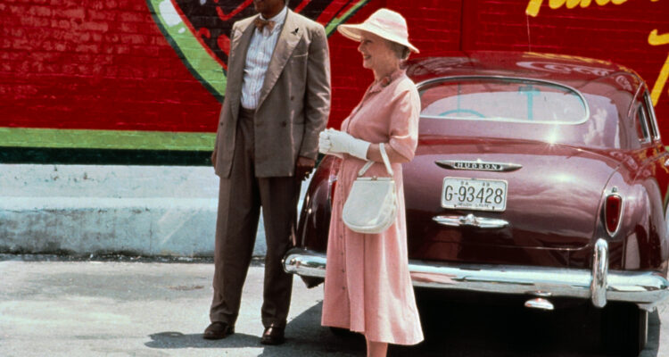 Miss Daisy und ihr Chauffeur Driving Miss Daisy Tv Fernsehen arte Streamen online Mediathek Video on Demand DVD kaufen