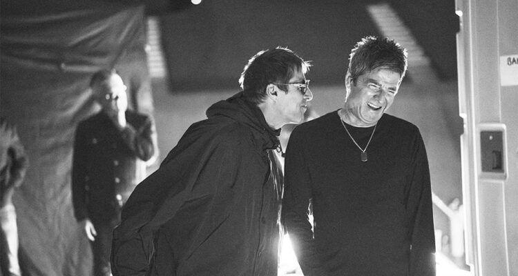 Oasis Dont Look Back in Anger