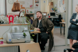 Nine to Five - Das Amt Tv Fernsehen ZDFneo Streamen online Mediathek Video on Demand DVD kaufen