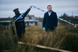 Under Salt Marsh Tod in den Salzwiesen Tv Fernsehen ZDF Streamen online Mediathek Video on Demand DVD kaufen
